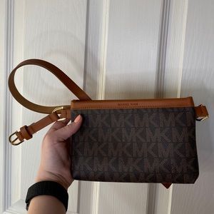 MICHAEL KORS Fanny Pack